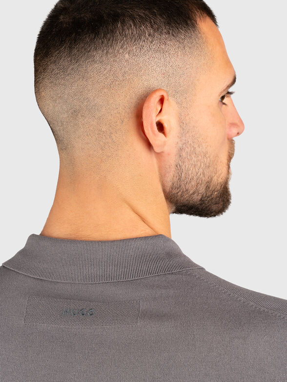 Sweater with collar - 4