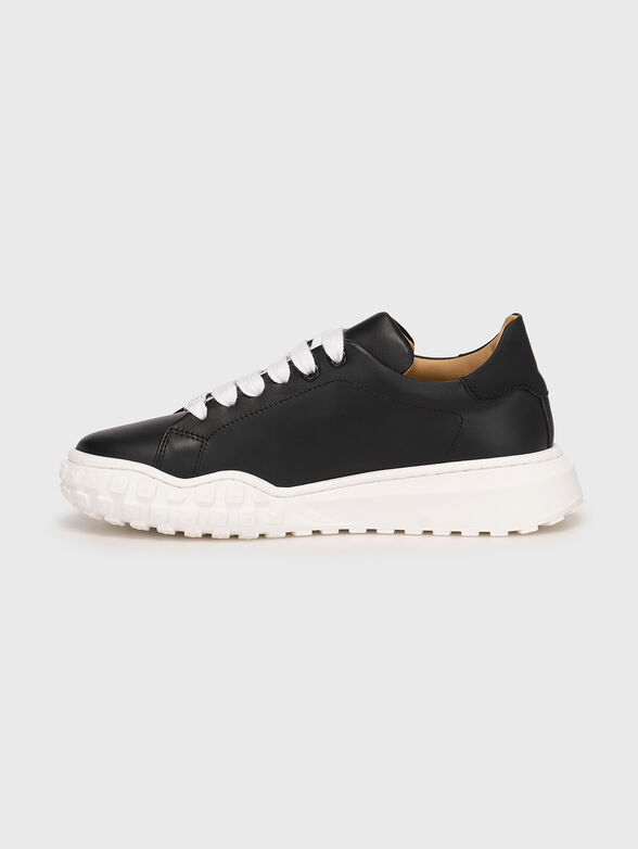 Leather sports shoes with logo details - 4