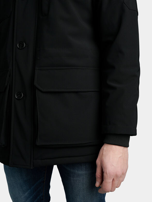 Padded parka jacket in black color - 5