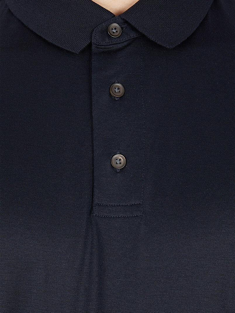 Polo shirt with buttons - 3