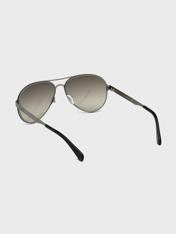 Sunglasses with silver metal frames - 3