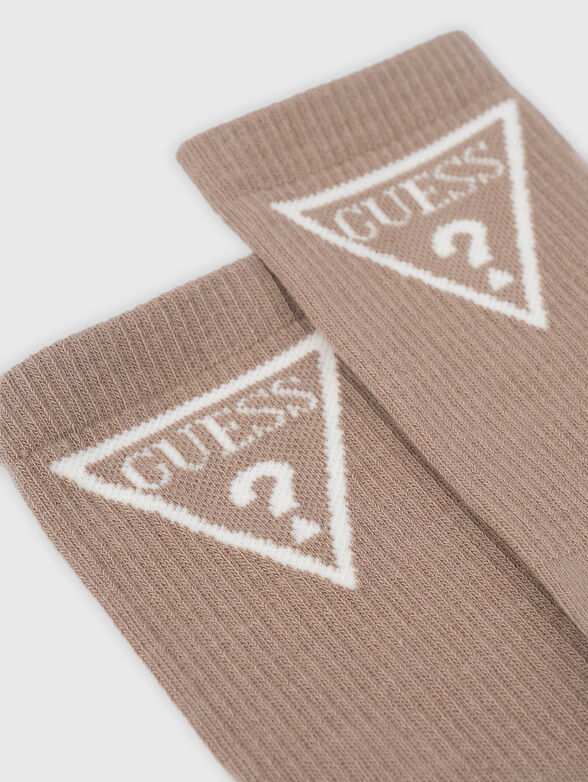 Pink socks with contrasting logo - 2