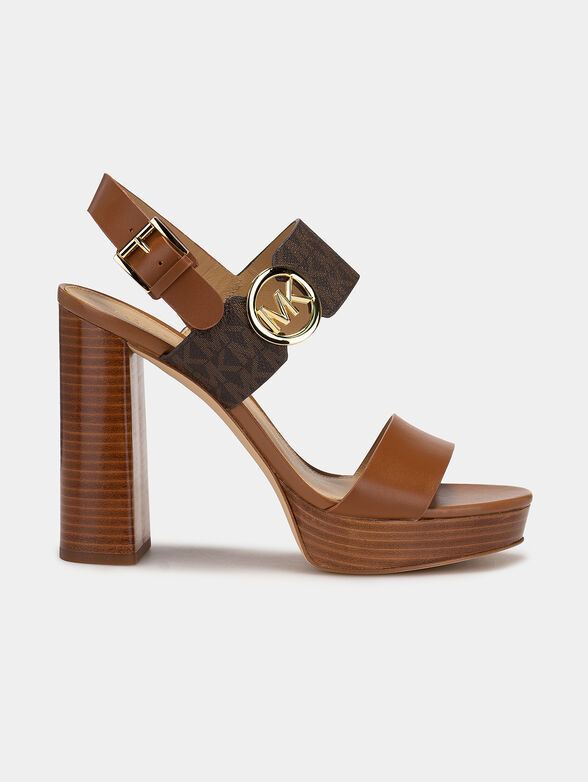 Sandals in brown color - 1