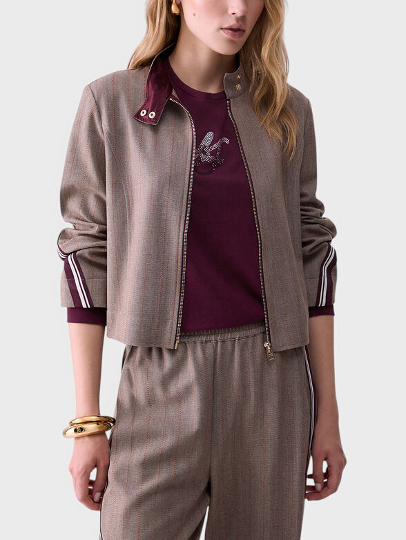 Jacket with zip closure - 2