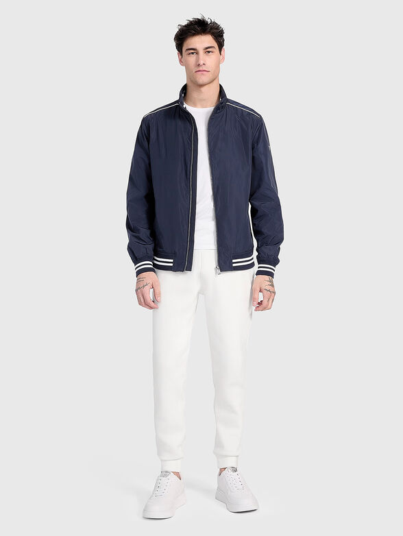 Bomber jacket with contrasting details - 2