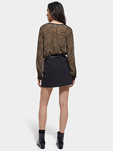 Shirt with leopard print - 3