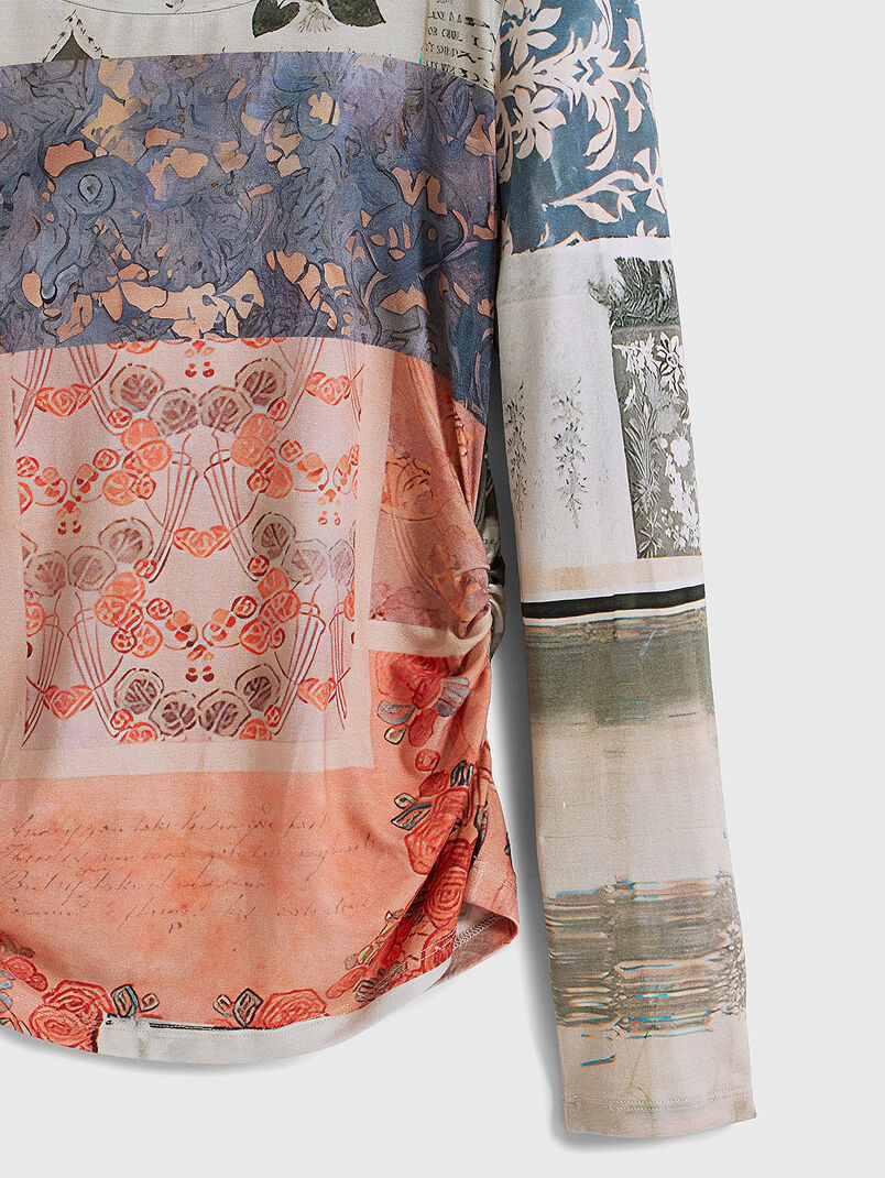 Long sleeved blouse with crew neck - 3