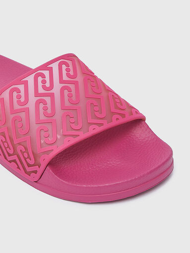 Beach shoes - 5