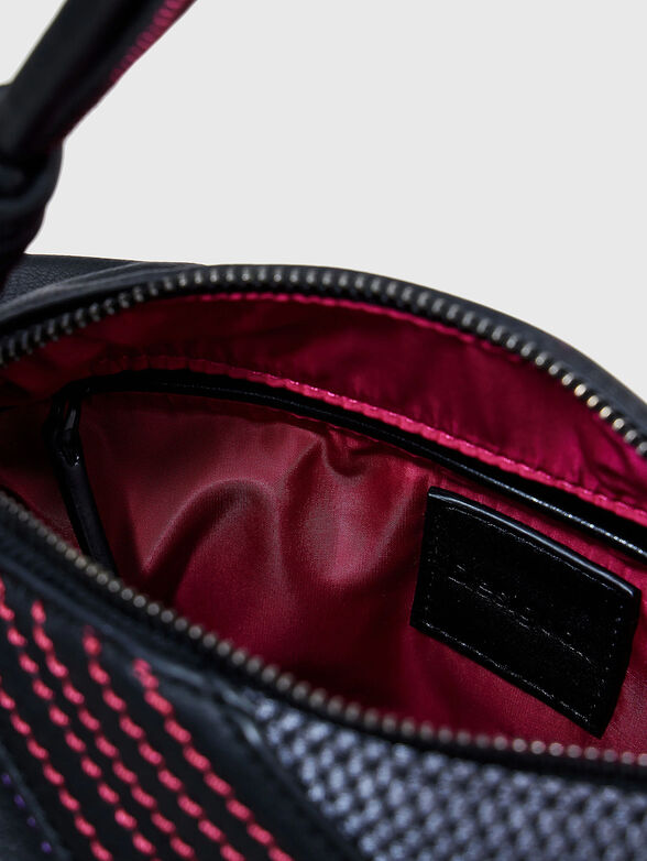 Small bag with contrast stitching - 6