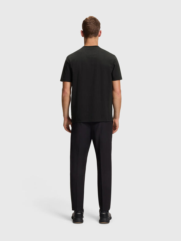 T-shirt with embossed logo  - 3