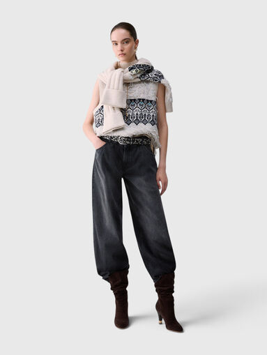 Beaded embroidered jacquard vest - 3
