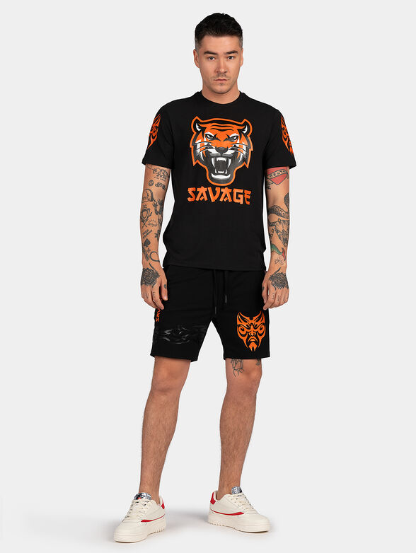 Black shorts with print - 6