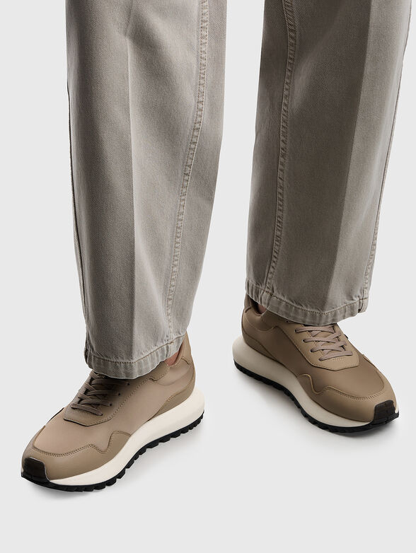 Beige sneakers with logo detail - 2