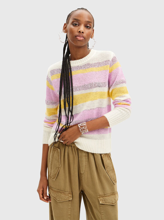 Многоцветен пуловер - 1