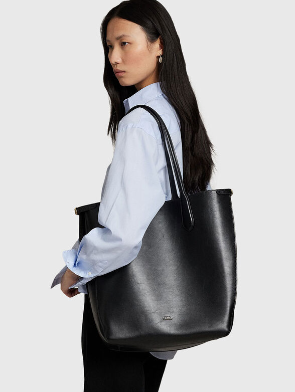 Big leather bag with logo detail - 2