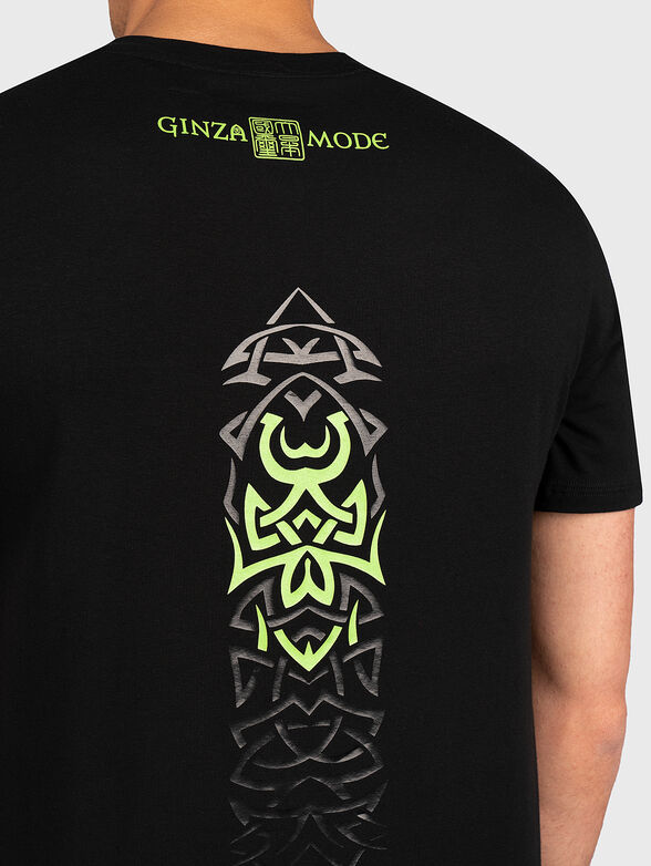 Black t-shirt with print - 5