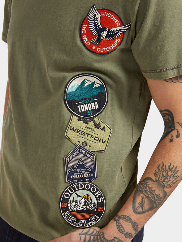 Cotton T-shirt with attractive patches - 4