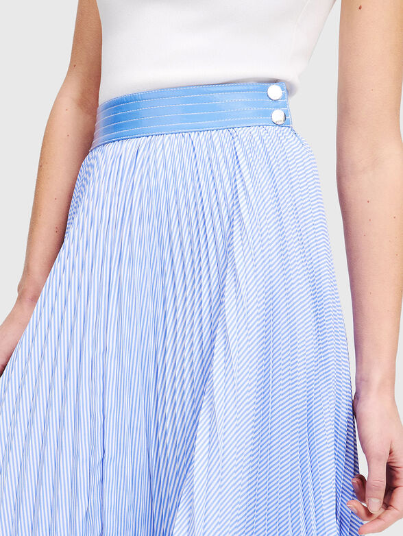 Asymmetric pleated skirt - 3