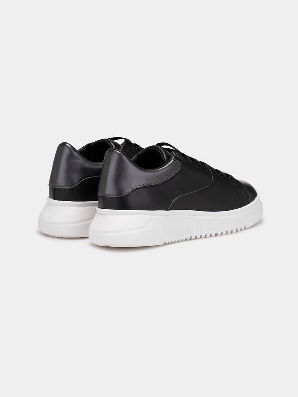 Black sneakers - 3
