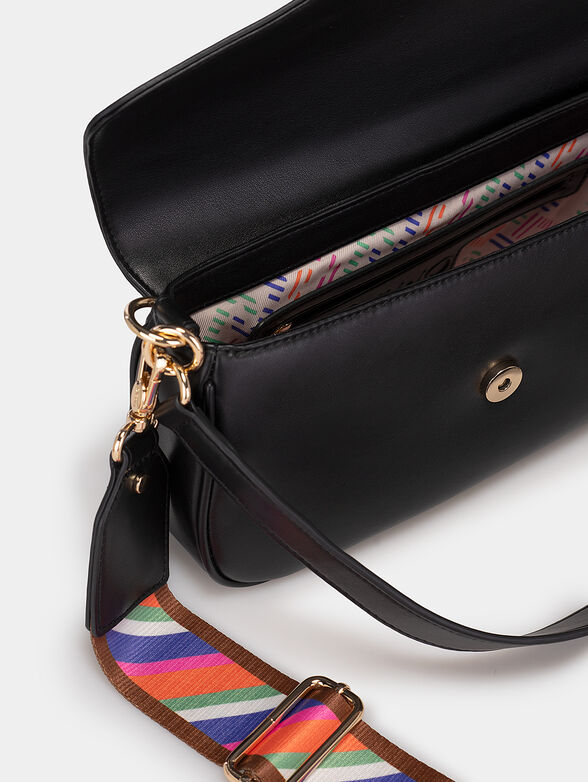 Black bag with a colorful buckle - 4