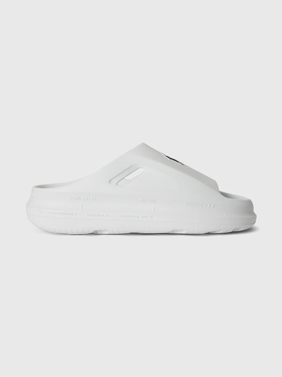 White beach slippers - 1