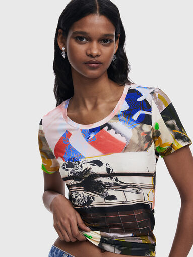 Short T-shirt with print - 4