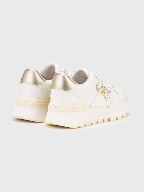 AMAZING sports shoes with golden details - 3