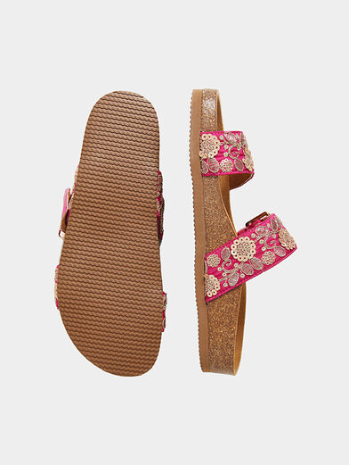 Sandals with embroidered straps - 4