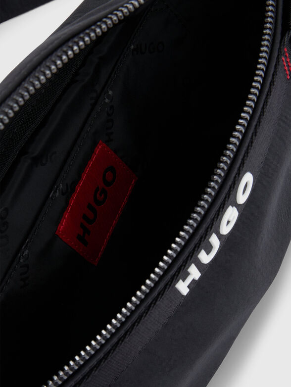 Waist bag with logo - 4