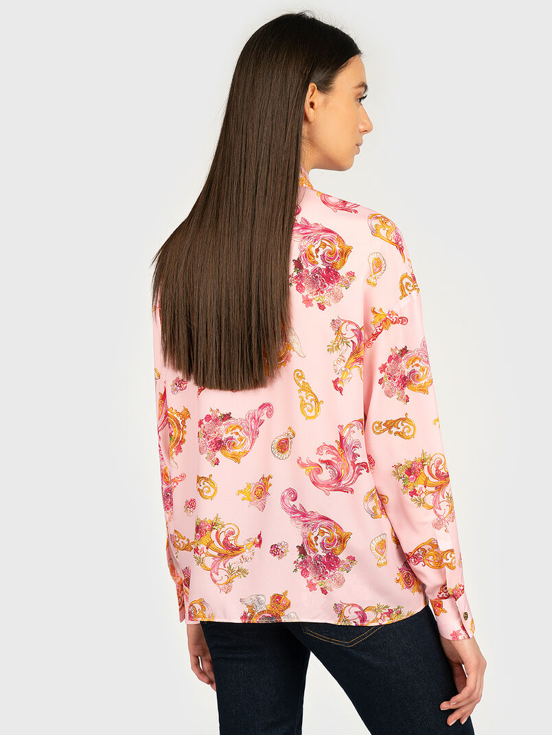 Pink shirt with delicate print - 3