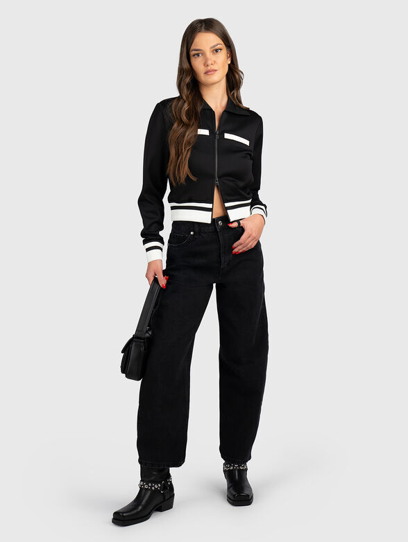 Sweatshirt with contrasting edges - 2