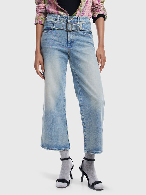 Cropped jeans with washed effect - 0
