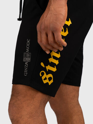 GMSH018 shorts with contrast print  - 4