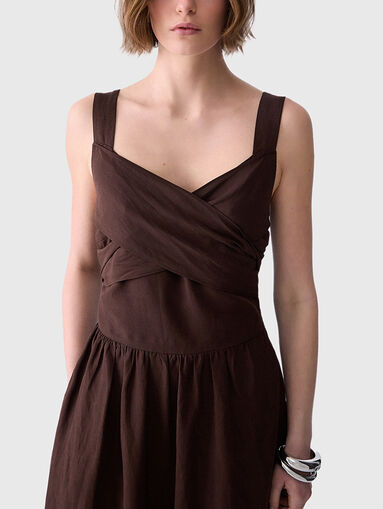 Brown maxi dress with crossover neckline - 4