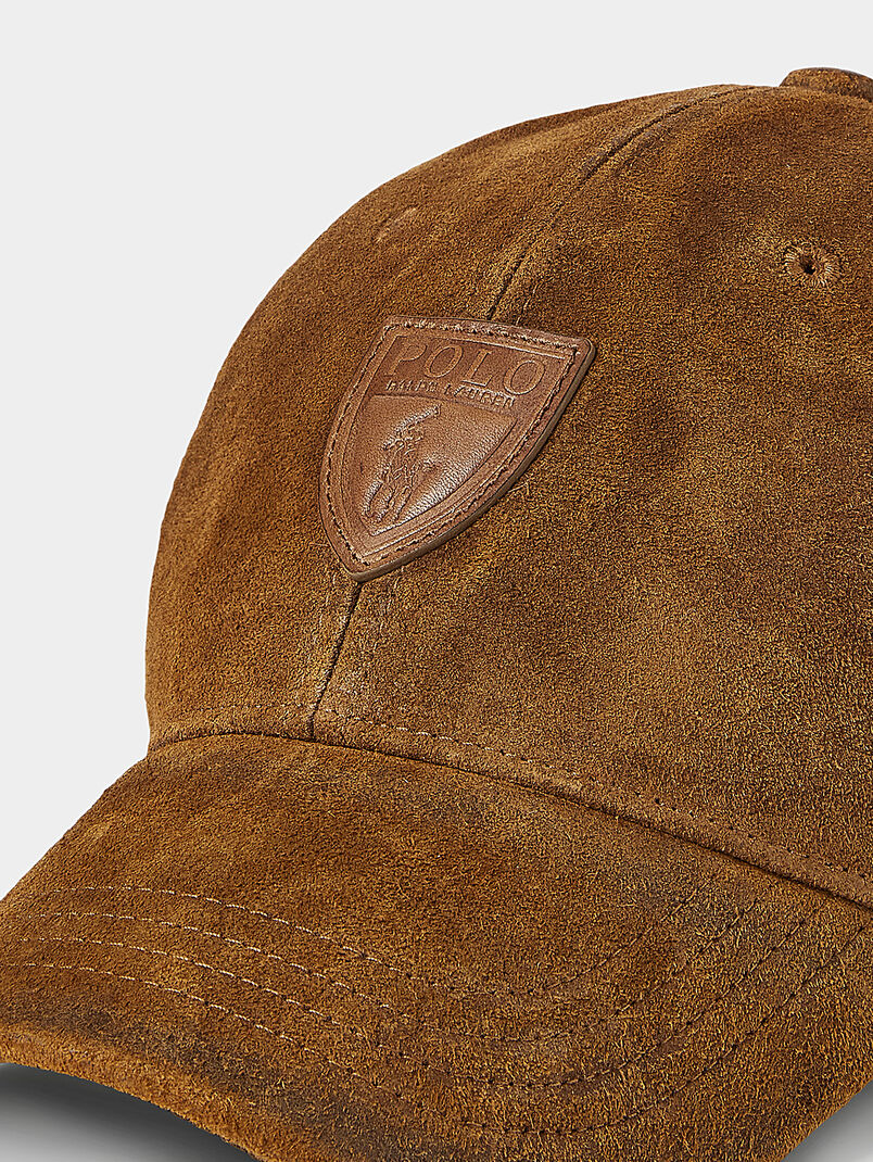 Suede hat with visor - 3