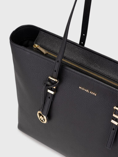 Large leather bag with logo - 4