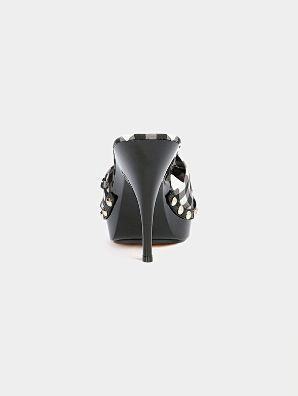 TAILA Sandal with check print - 2