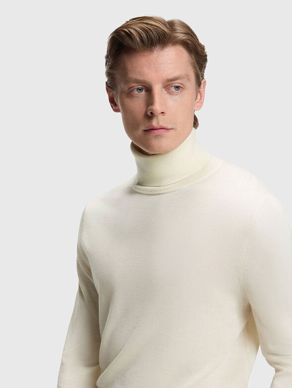 Cashmere sweater with polo collar - 4