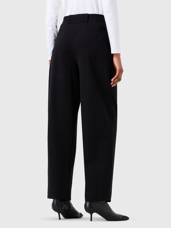 Trouser with high waist and cuffs - 2