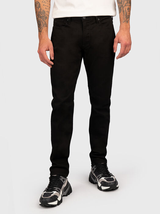 Black color slim fit jeans