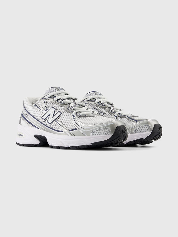 740 sports shoes with logo detail - 1