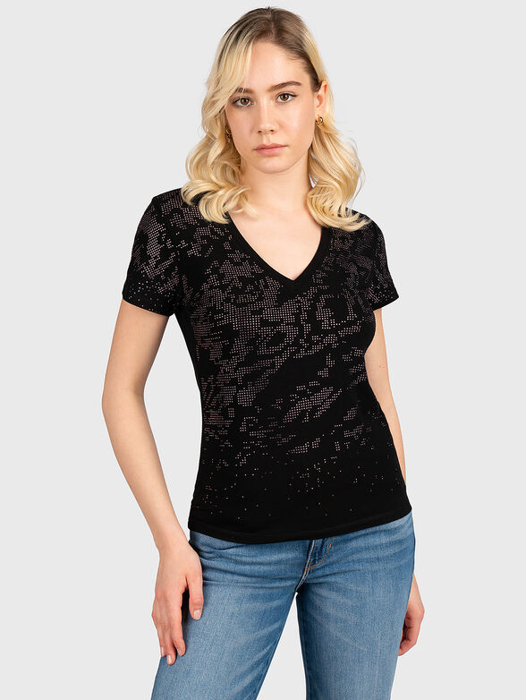T-shirt with V-neck and rhinestones - 1