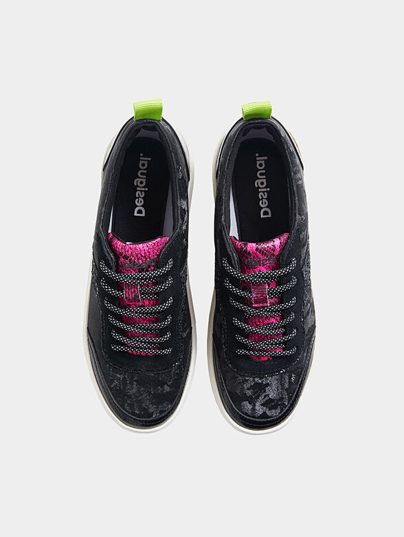 Black sneakers with glitter inserts - 5