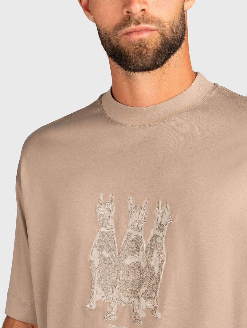 T-shirt with accent embroidery - 3