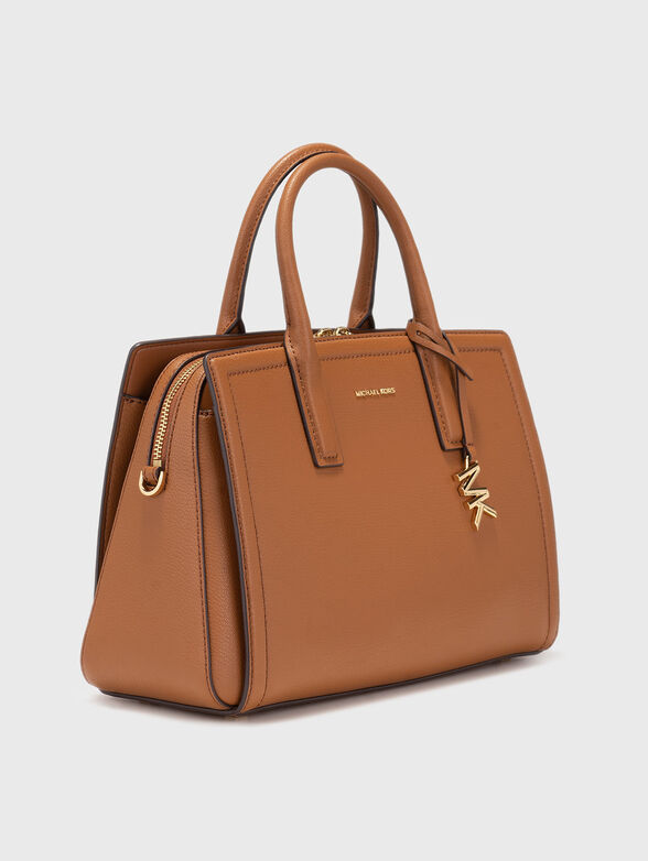 Leather bag with golden logo detail  - 4