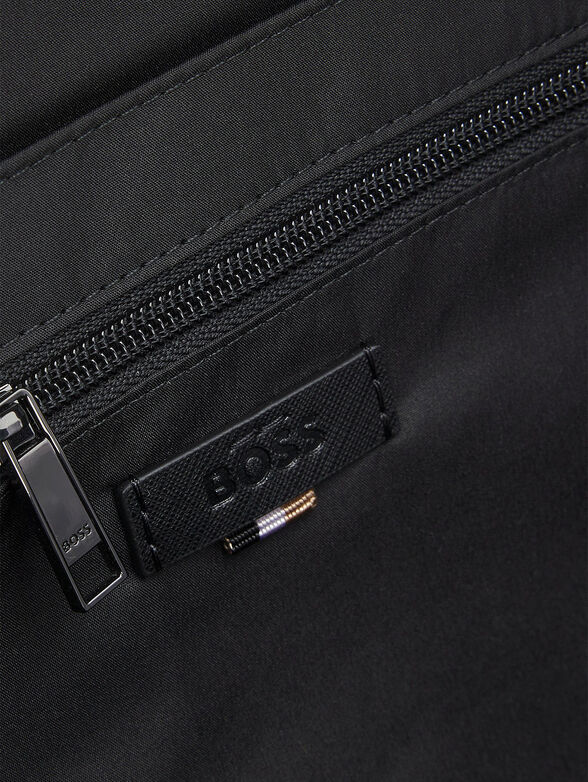 Backpack with monogram logo print - 4