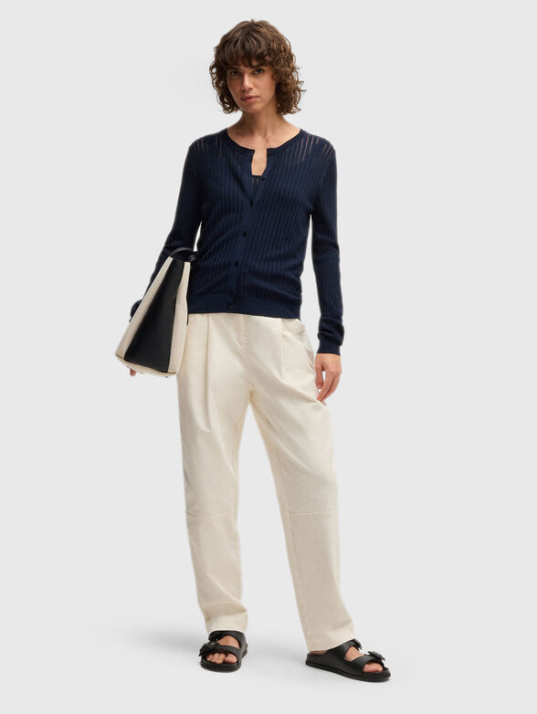 Straight trousers with high waist - 4