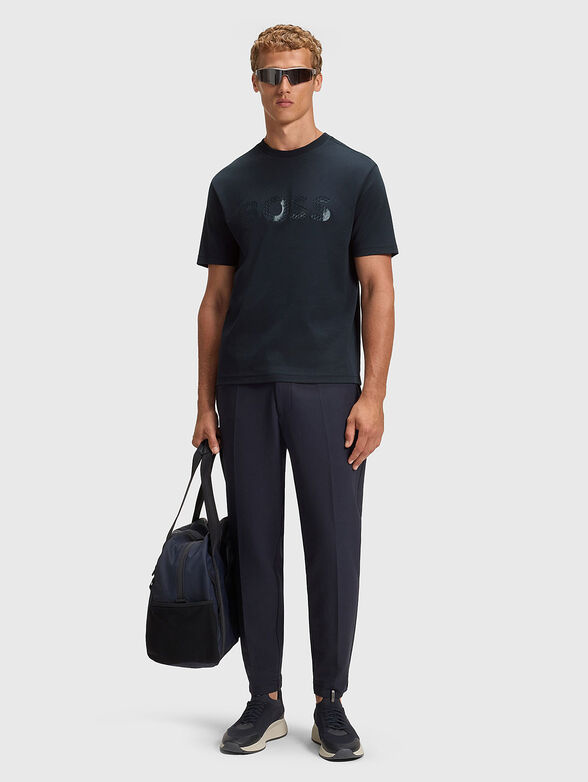 T-shirt with oval neckline - 2