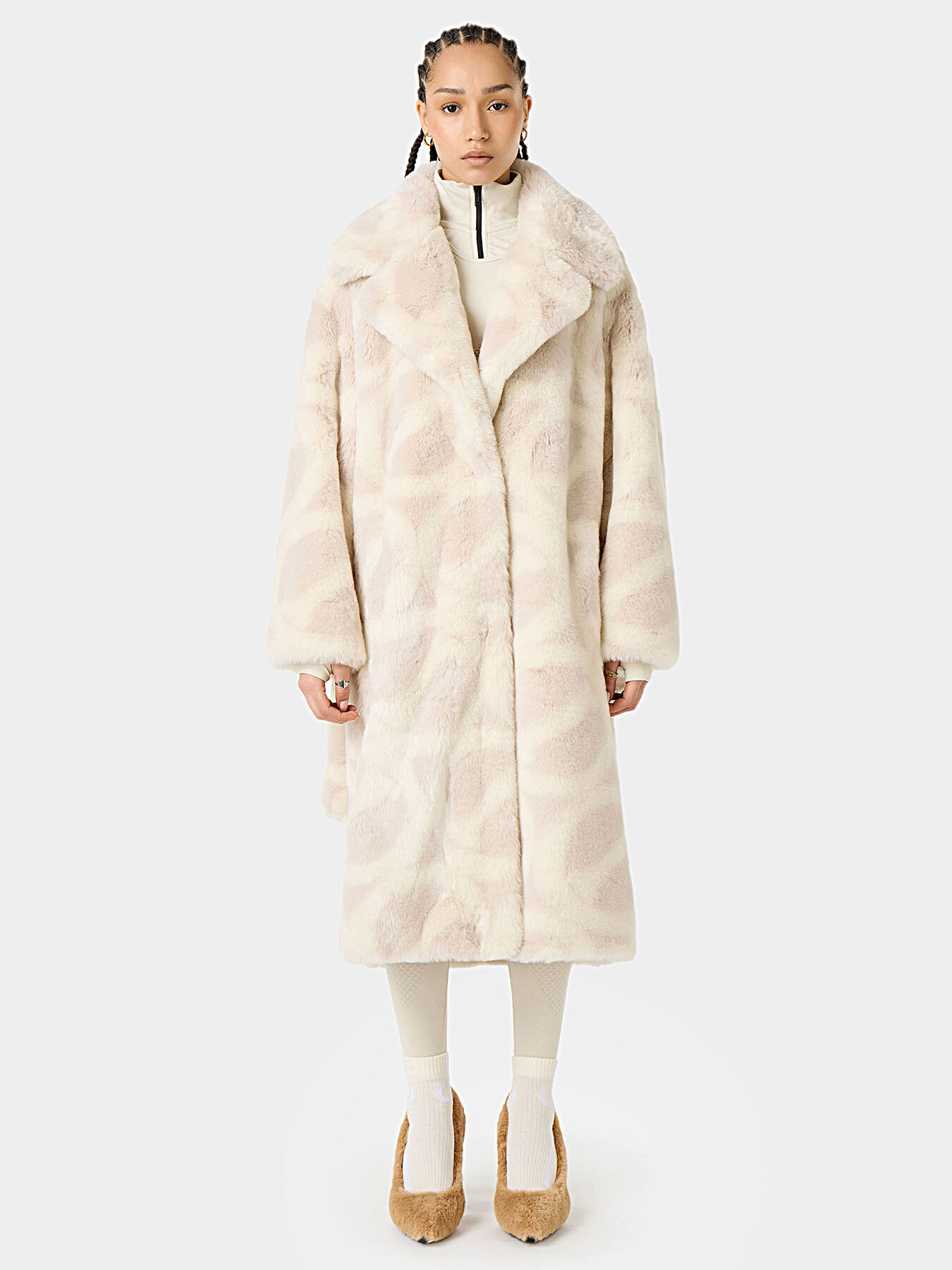 Coat with eco fur texture brand ICEBERG — Globalbrandsstore.com/en