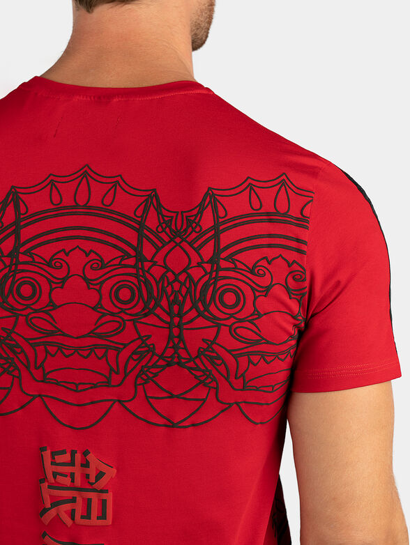Red T-shirt - 5